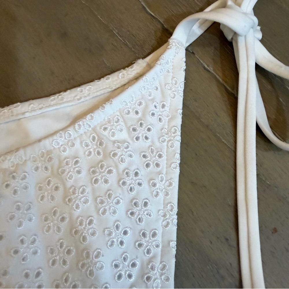 Pink Victoria Secret White Eyelet Tie-Side Bikini Bottom - Picture 8 of 8